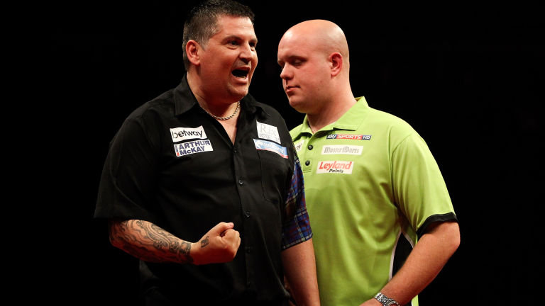 Michael van Gerwen can seal top spot with a victory against Gary Anderson